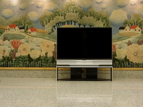 Big plasma tv with empty space to  write 스톡 사진