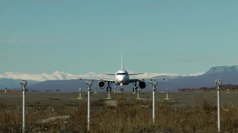 Big powerful and reliable passenger plane of civil aviation Видео 24474623