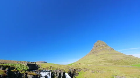 Big Powerful Waterfall with Lots of Water Spray. Stockbeeldmateriaal 52085260