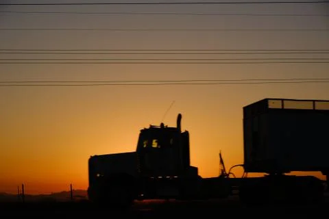 Big Rig at Dawn 4 스톡 사진