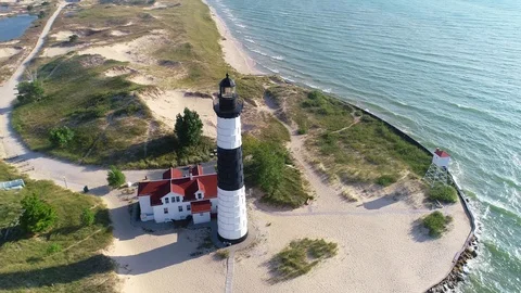 Big Sable Point Lighthouse 스톡 동영상 100602324