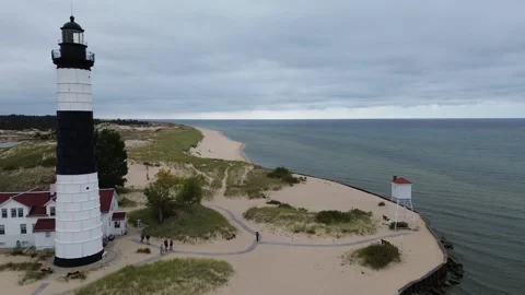 Big Sable Point Lighthouse on Lake Michigan Vidéo 260653850