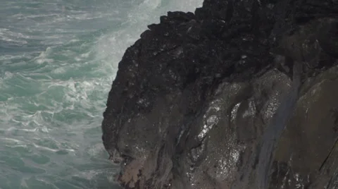 BIG SPLASH ON ROCK 3 Stock Footage 33345036