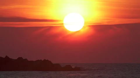 Big sun sunset, red sky in Basque Country Video stock 152636716
