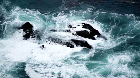 Big Sur Waves rolling over Rocks Video stock 24833008