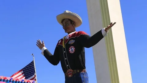 Big Tex at the State Fair of Texas 2017 Video stock 81211242