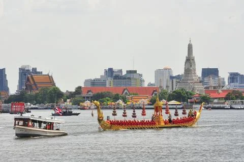 Big training of the Royal Barges Procession Foto stock