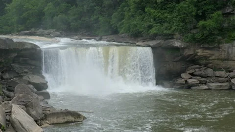 Big Waterfall 4K 動画素材 155362926