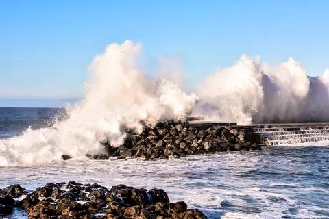 BIg Wave in the Ocean Stock Photos