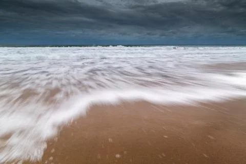 Big waves on the beach Stock-Fotos
