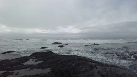 Big waves at Botanical Beach, BC 스톡 동영상 162429094