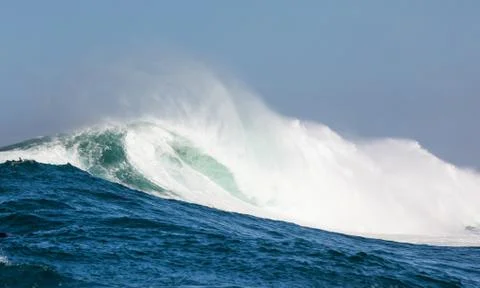 Big waves breaking on an reef along the coast of South Africa Stock Photos