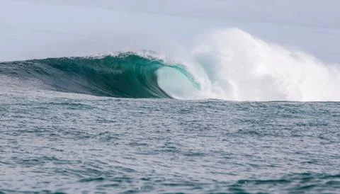 Big waves breaking on an reef along the coast of South Africa Stock Photos