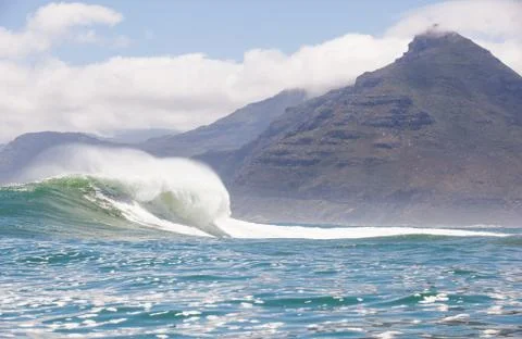 Big waves breaking on an reef along the coast of South Africa Stock Photos