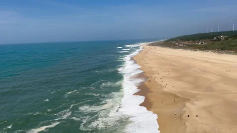 Big Waves Crash on Beach 스톡 동영상 286311449