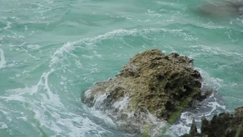 Big waves crashing on the reef Stock Footage 205105025