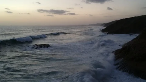 Big waves Video stock 104243023