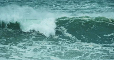 Big Waves at Nazaré Stock Footage 304402400