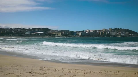 Big waves on the ocean coast Video stock 196841894