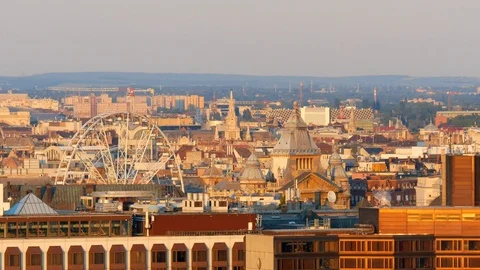 Big wheel spinning at sunset, Rotating Budapest eye Stock Footage 114765901