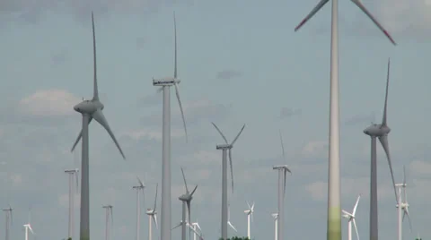 Big wind park - HD Stock Footage 27847972
