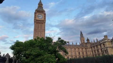 Bigben3- slow motion Stock Footage 322928756