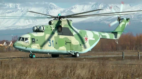 The biggest cargo serial helicopter in the world of MI-26 goes for take-off Видео 23114401
