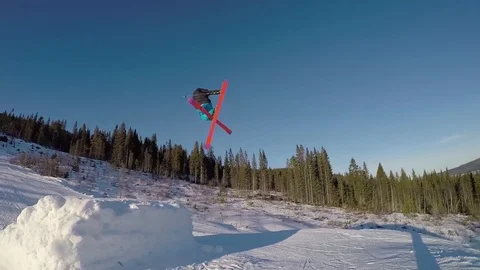Bigjump Skier 360 Slowmo Video stock 100170035
