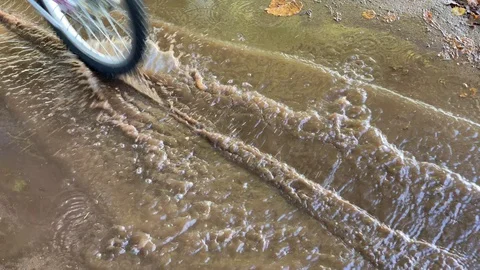 Bike in the puddle Stock-Footage 119207533