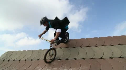 Bike trick 08 Video stock 11982800