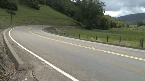 Biking Curve 動画素材 1078149