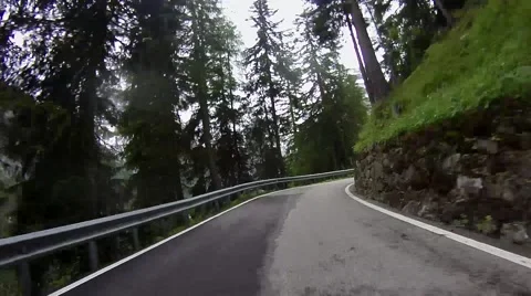 Biking in the dolomites 動画素材 46431821