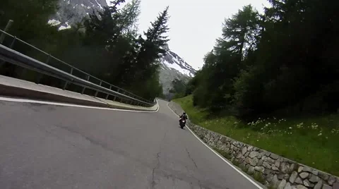 Biking in the dolomites 動画素材 46433735