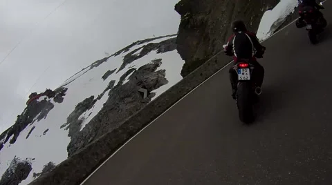 Biking in the dolomites 動画素材 46439448