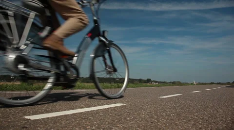 Biking on dutch dike Stock Footage 39017126