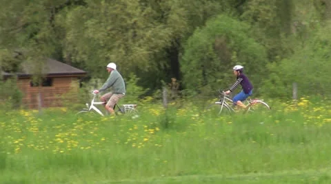Biking for leisure Video stock 23181794