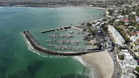 Bikini beach cape town 库存影片 197551374