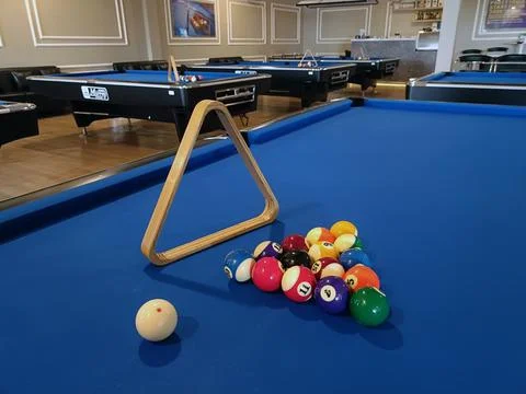 Billiard Balls and Rack on Pool Table Foto stock