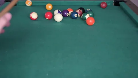 Billiard balls placed in a triangle and a man starting the game Video stock 201166327