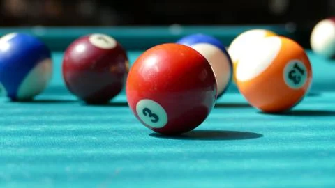 Billiard table with multi-colored balls 005 Foto stock