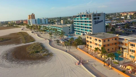 The Bilmar Beachwalk Видео 126611780