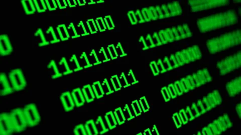 Binary code black and green animation Stockbeeldmateriaal 118235190