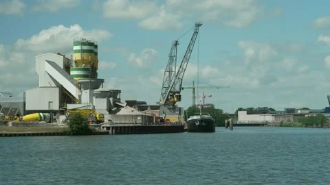 Binnenvaart 005 Stock Footage 131966027