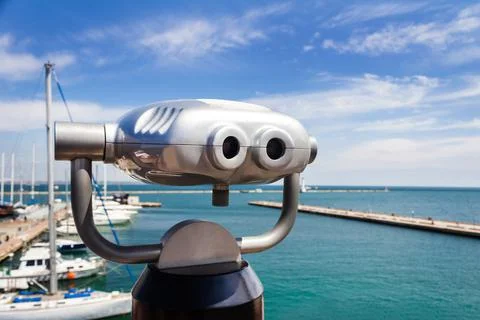 Binocular viewing machine. Stock Photos