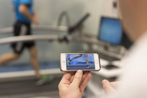 Biomechanical stride analysis, on treadmill Foto stock