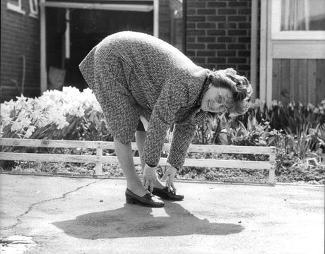 Bionic Gran Mrs Lily Brandon From Bedfordshire Who Has Had Both Hips And Both Kn Stock Photos