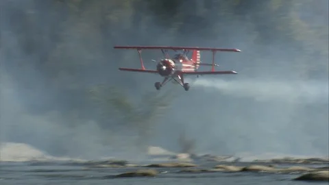 BIPLANE Vidéo 128380592