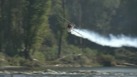 BIPLANE Vidéo 128380650