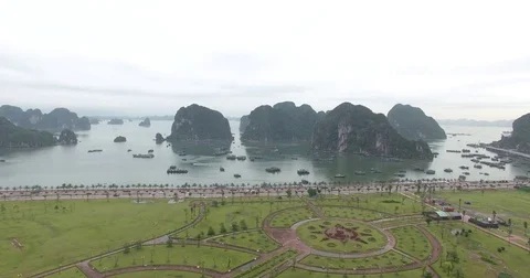 Bird Eye View Of Cong Vien Hoa Ha Long. Vietnam. Video stock 78899608