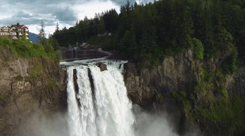 Bird flight powerful Waterfall Vidéo 38286641